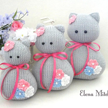 Knitted Toys Cats Family