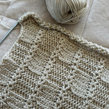 Checkerboard Cable Blanket