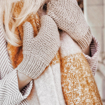 The Frostfall Mitts