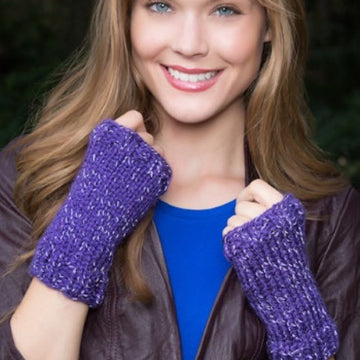 Hocus Pocus Wristlets in Red Heart Reflective - LW3998
