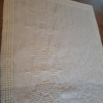Daisy Chain Baby Blanket - Easy