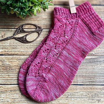 The Ripple Effect Socks