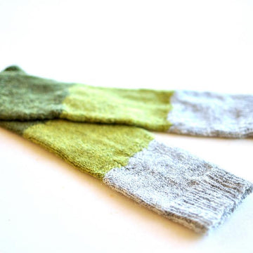 Green Memories Hat & Armwarmers Set