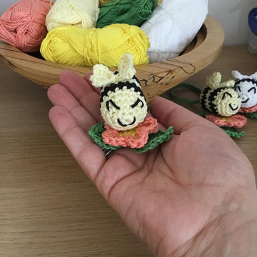 Bee Bookmark