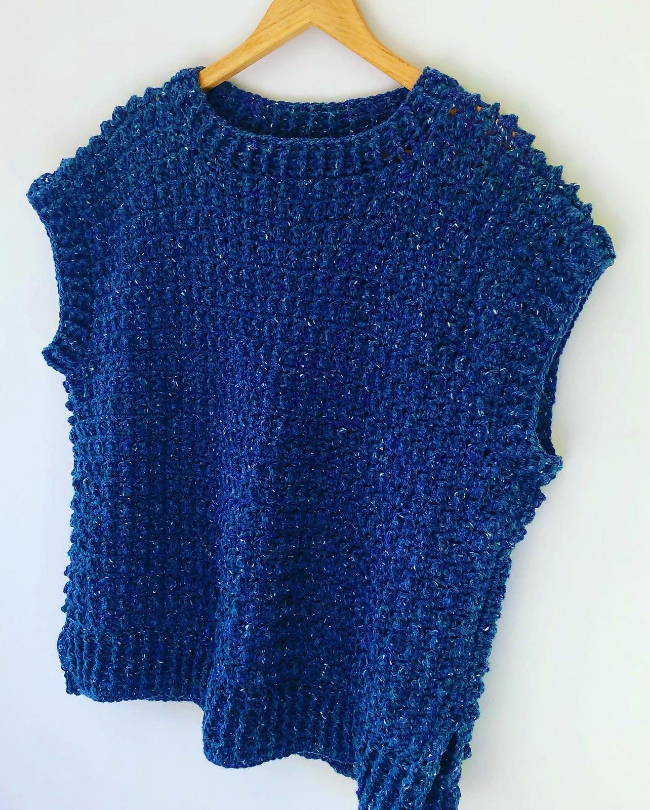 Sleeveless Pullover