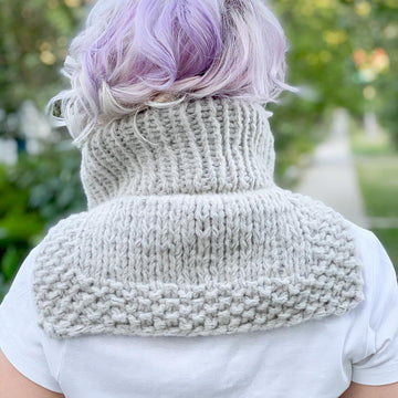Cozy Celtic Kerchief (Dickie)