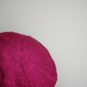 Lightweight raspberry beret