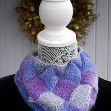 Athena Entrelac Cowl