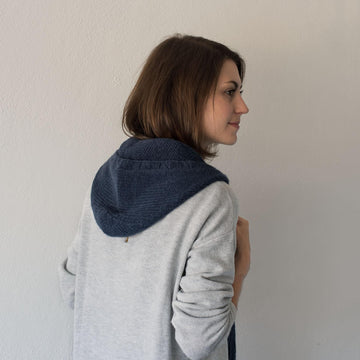 Mira Hooded scarf