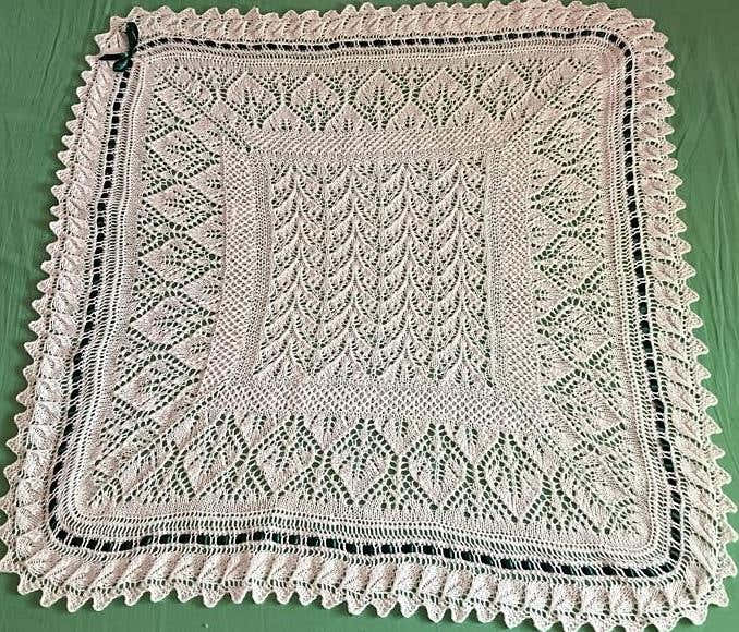Nr. 833 René Baby blanket