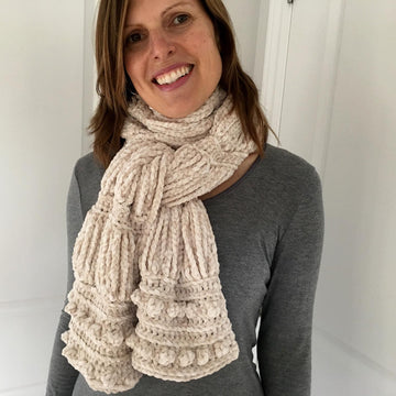 Womens Crochet Scarf Pattern: Velvety Clouds Scarf