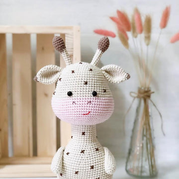 Giraffe amigurumi pattern