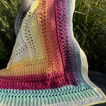 Triangular Scarf "Valeria"