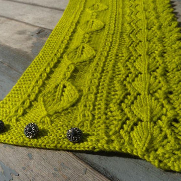 Strawberry Leaves Neckwarmer