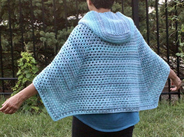 Simple Hooded Crochet Poncho Pattern