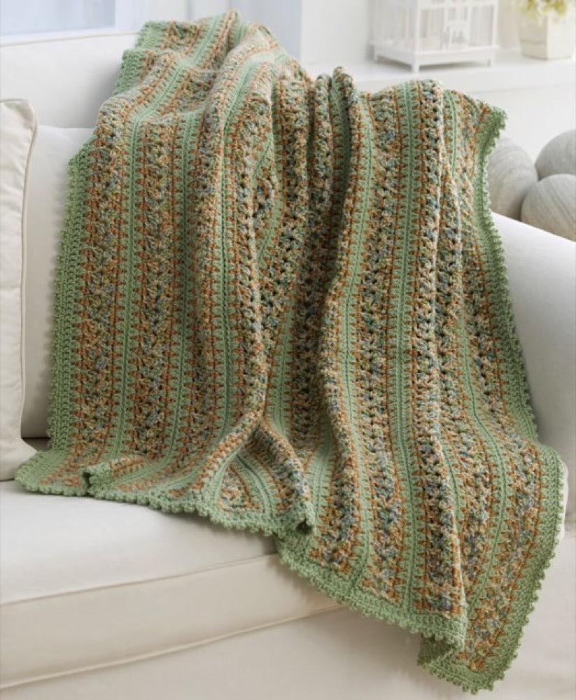 Country Home Crochet Throw in Red Heart Super Saver Economy Solids - LW1767