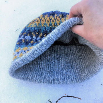 Makosh hat