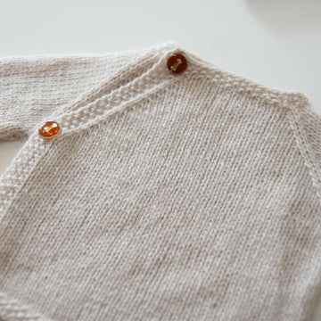 100% Cashmere Cache-coeur and two Baby Beanies
