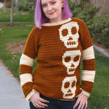 Sally Skulls Pullover