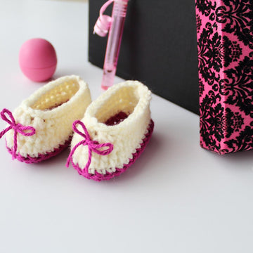 Sweetheart Baby Booties