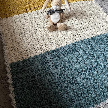 Waves of Squares blanket
