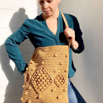 Crochet Raffia Hobo Bag Pattern: Bubble Stitch Tote
