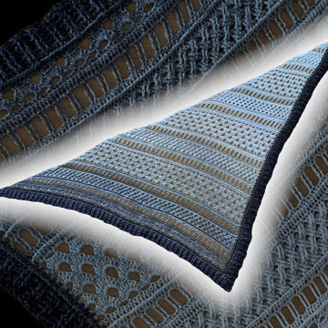 Triangular Scarf "Endeis"