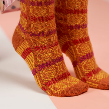 Hive Socks in West Yorkshire Spinners Signature 4ply - DBP0235 - Downloadable PDF