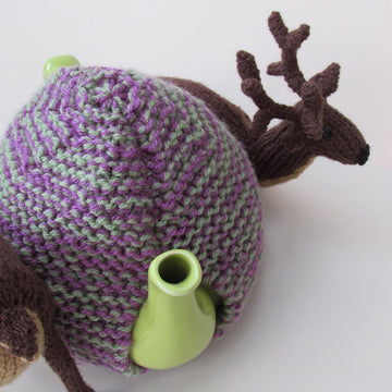 Deer in the heather tea cosy