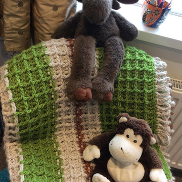 Waffle stitch throw