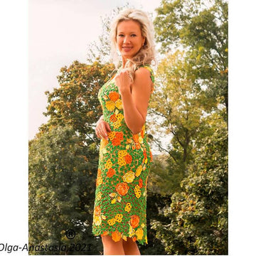Dress with roses