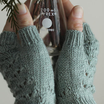 60 Degree Mitts