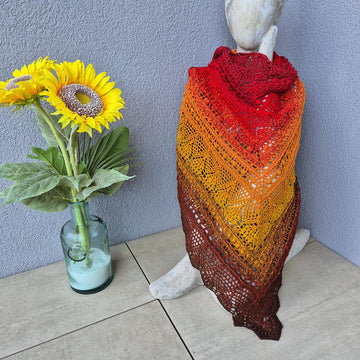 Triangular Scarf "Elysia"