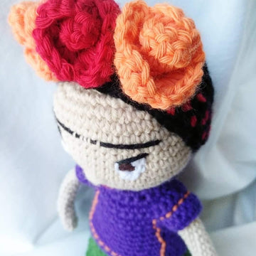 FRIDA KAHLO AMIGURUMI