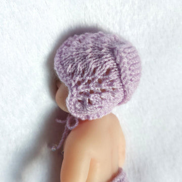Textured Bonnet for 9 Inch Dolls