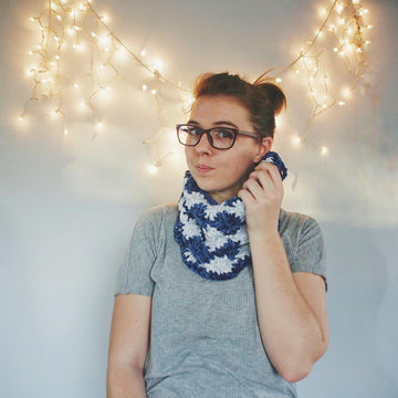 Snowflake Cowl