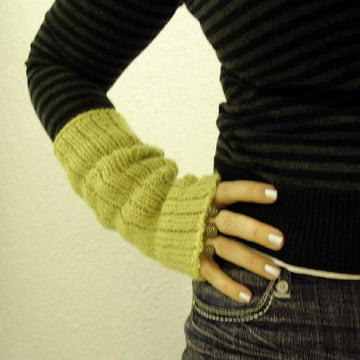 Grunge Gloves (Knit)