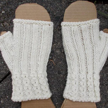 Fancy Ribbed Mitts