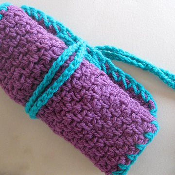 Scalloped Crochet Hook Case