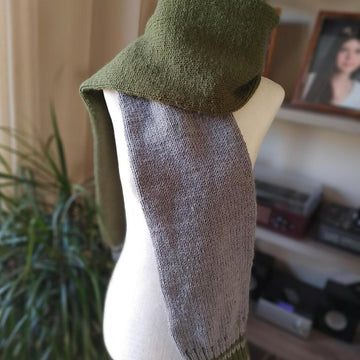 Collegiate Scarf