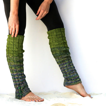 Cabled Up Leg Warmers