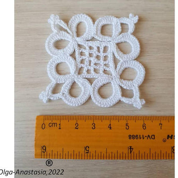 Openwork square 3 crochet