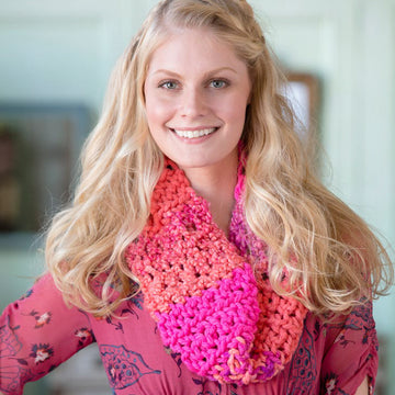 Uniquely You Sizzling Cowl in Red Heart Mixology Solids, Prints and Swirl - LW4911-1 - Downloadable PDF