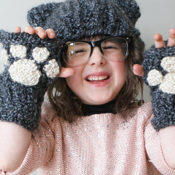 Chunky Kitty Hat and Arm Warmers (Hat006)