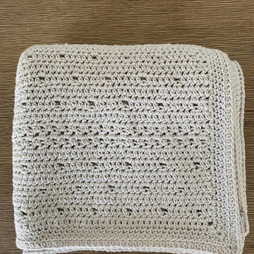 Baby Hugs Blanket