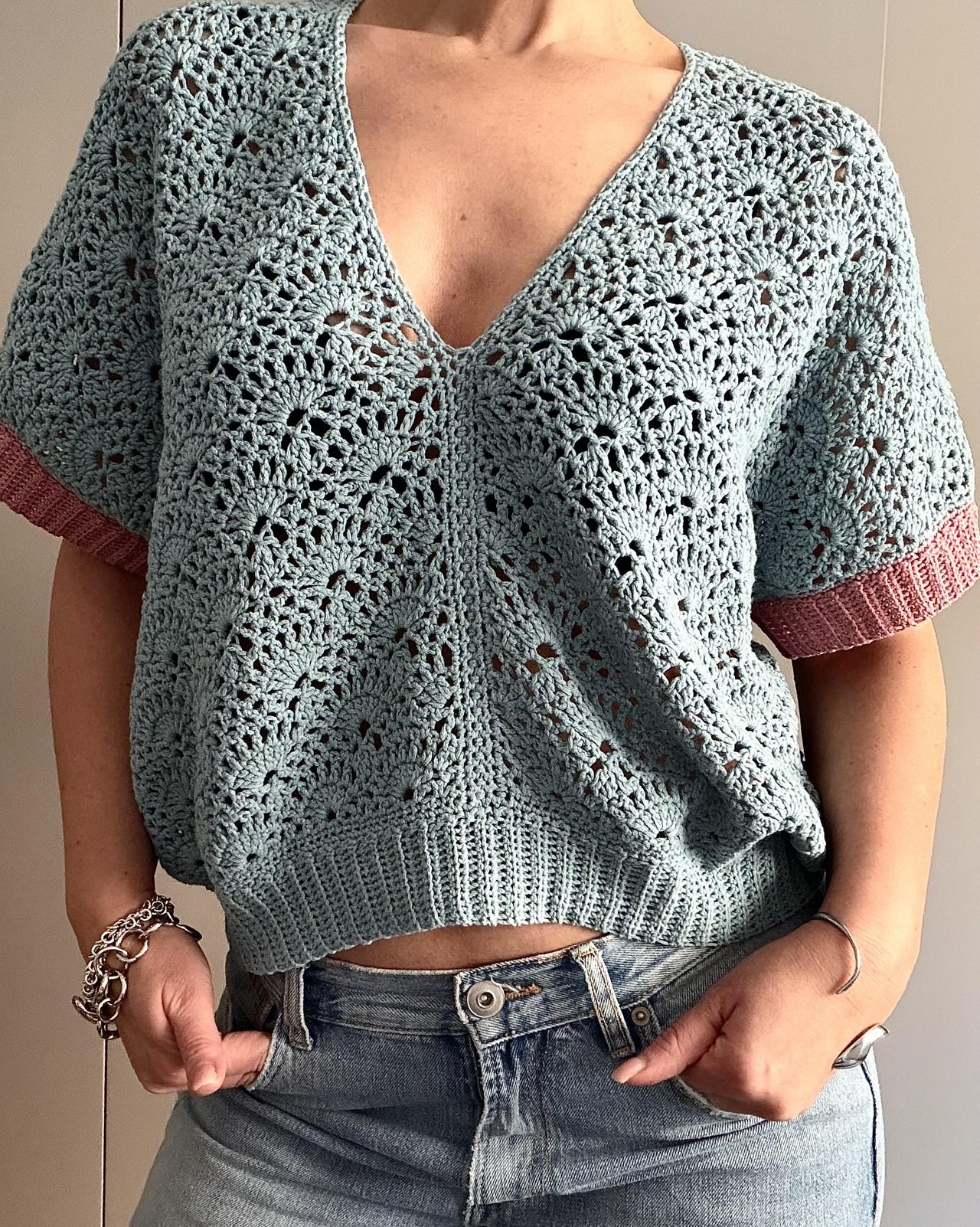 SHELLY Top