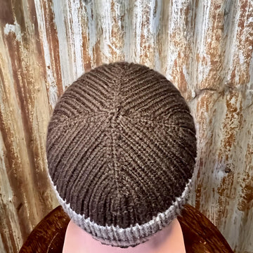 Bowie Beanie -- a loom knit pattern