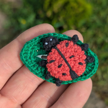 Ladybug1  Hair Clip English-US