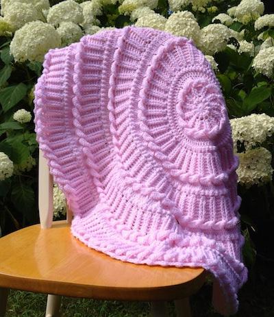 Paris Matelassé Circular Baby Afghan