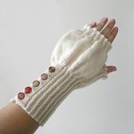 Buttoned Puff Mitts